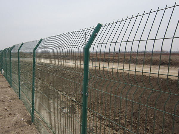 公路護(hù)欄網(wǎng)圖片3 公路護(hù)欄網(wǎng)圖片3